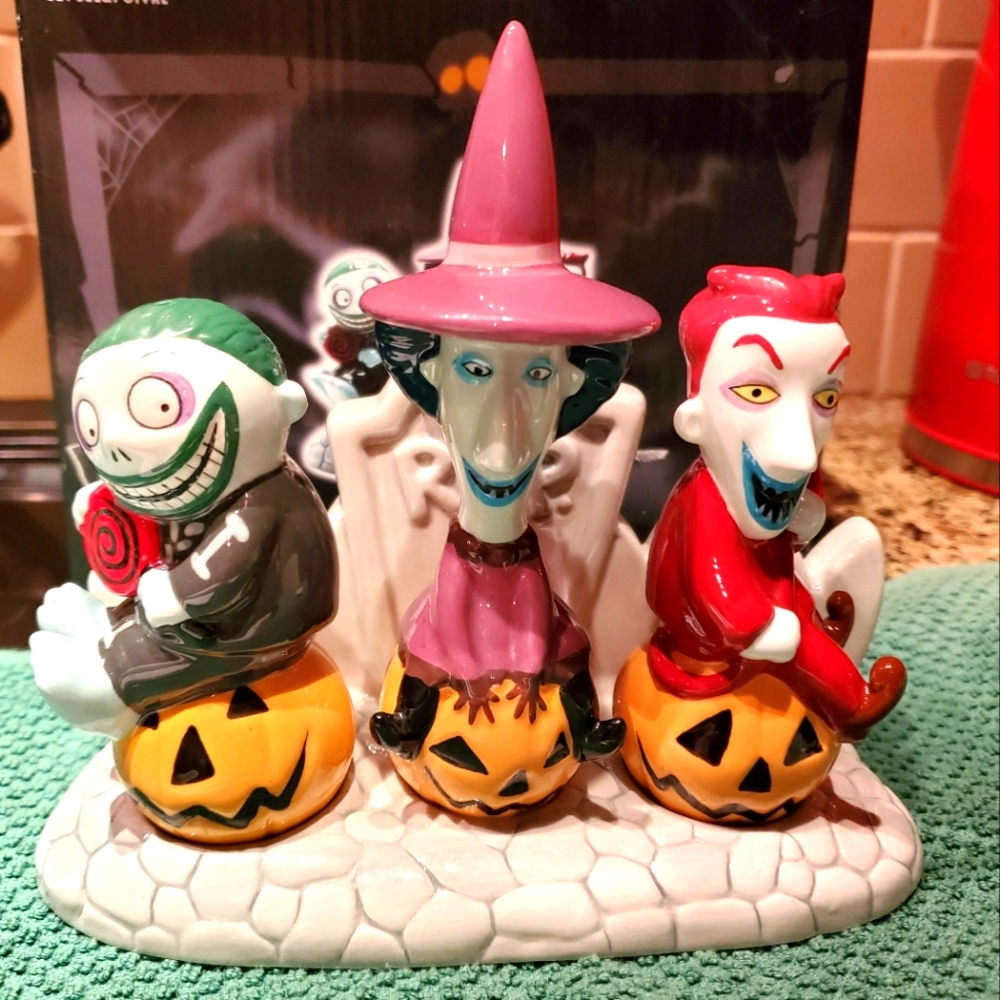 VintageDisney's The Nightmare Before Christmas "Lock Shock & Barrel" S&P Shakers